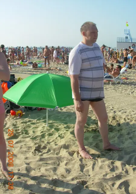 Александр из Климовска, ищу на сайте знакомства на одну ночь