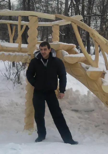 Я Влад, 48, знакомлюсь на одну ночь в Твери