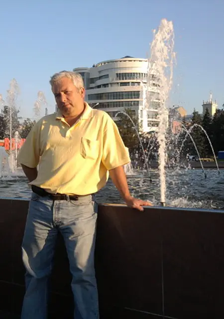 Евгений из Иванова, ищу на сайте знакомства на одну ночь