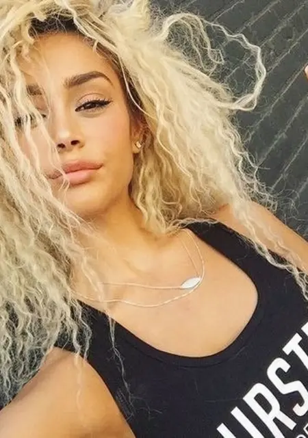 Я Юля, 40, из Ярославля, ищу знакомство для дружбы