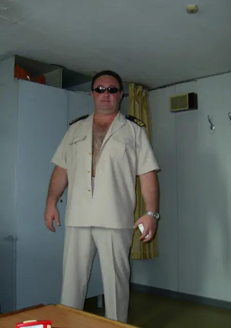 Ардрей из Владивостока, ищу на сайте знакомства без обязательств