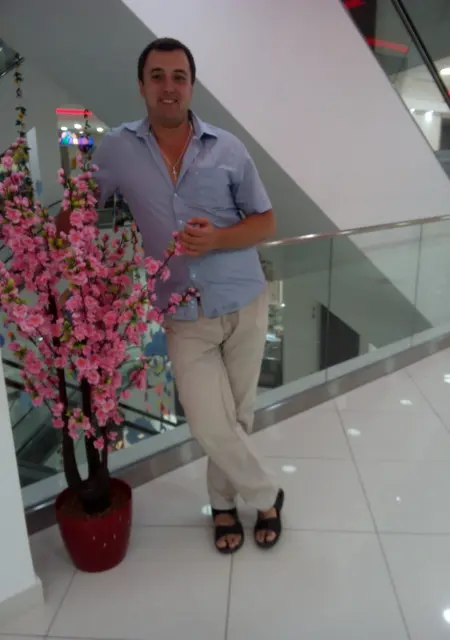 Я Олег Мусаев, 39, из Пятигорска, ищу знакомства без обязательств