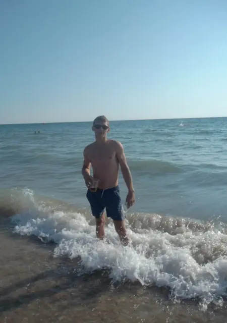 Жека из Курганинска, ищу на сайте вирта