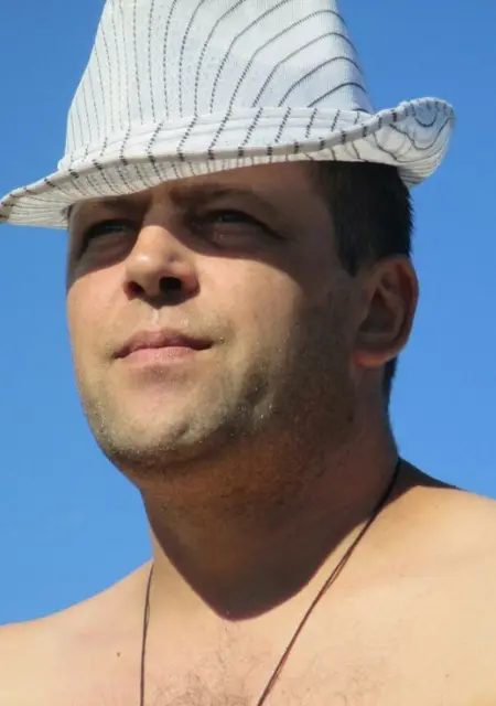 Сергей из Люберец, ищу на сайте знакомства без обязательств