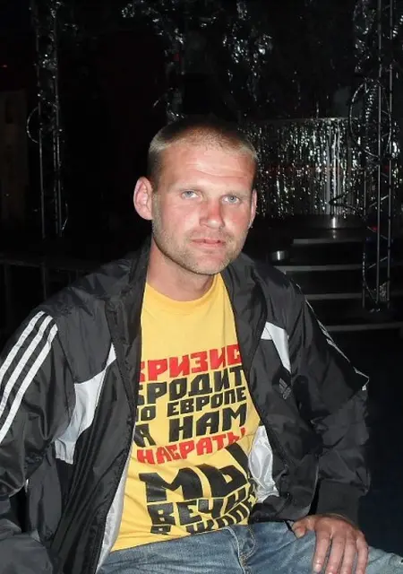 Я Sergey, 45, знакомлюсь на одну ночь в Архангельске