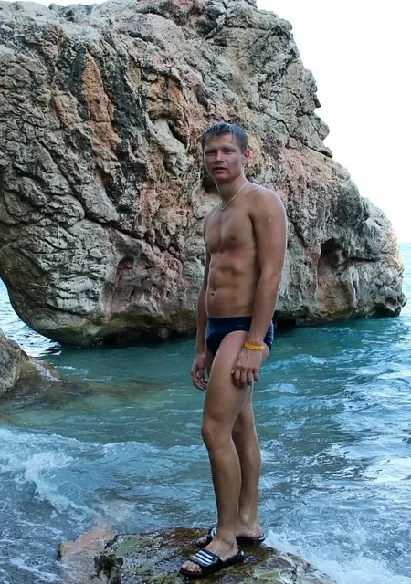 Aleksander из Муравленко, мне 39, познакомлюсь на одну ночь