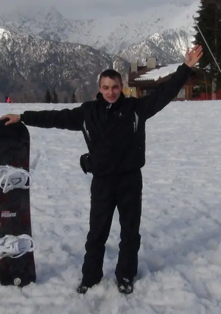 Дмитрий из Павловска, мне 36, познакомлюсь для приятного времяпровождения