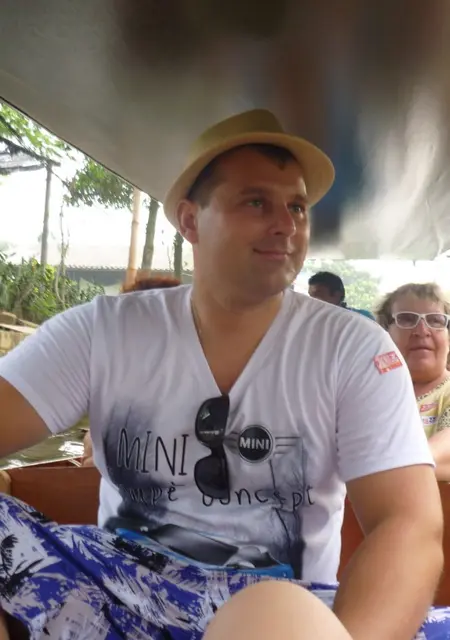 Я Сергей, 43, знакомлюсь без обязательств в Здвинске