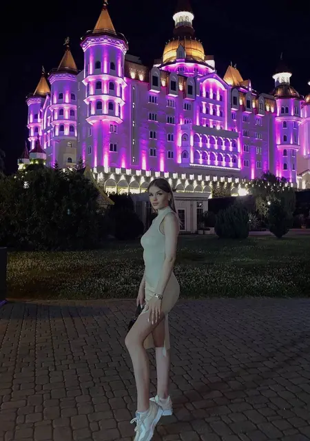 Я Margo, 25, из Орехово-Зуево, ищу знакомство для общения