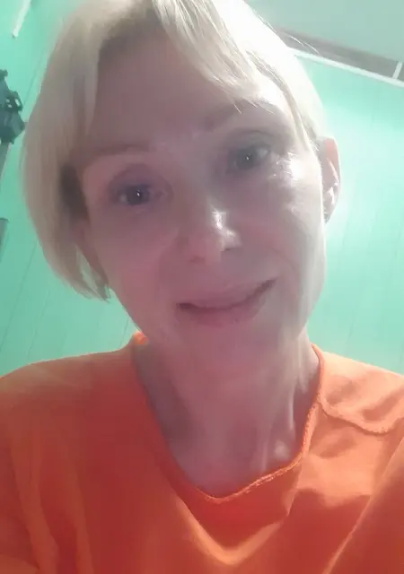 Елена из Уфы, мне 40, познакомлюсь для приятного времяпровождения