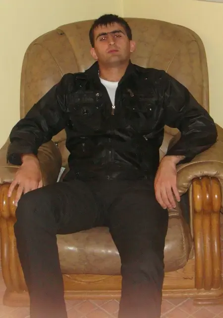 Alexandr из Магадана, ищу на сайте знакомства на одну ночь