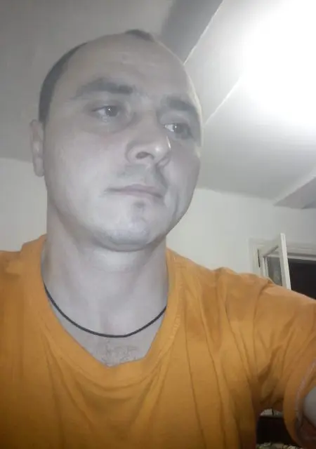 Я Искатель, 47, из Шумихи, ищу знакомства на одну ночь