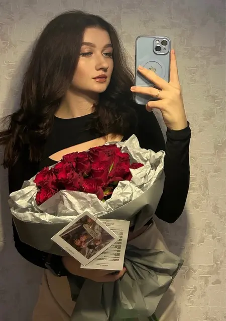 Я Милана, 25, из Воронежа, ищу знакомство для дружбы