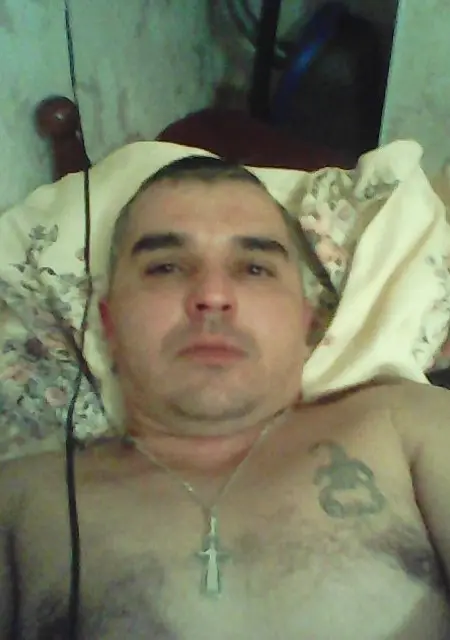 Андрей из Нахабина, ищу на сайте приятное времяпровождение