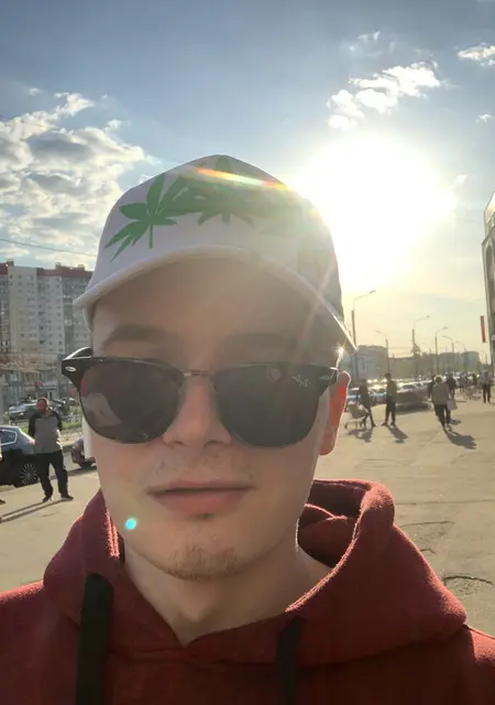 Egor из Нового Девяткино, ищу на сайте знакомства на одну ночь