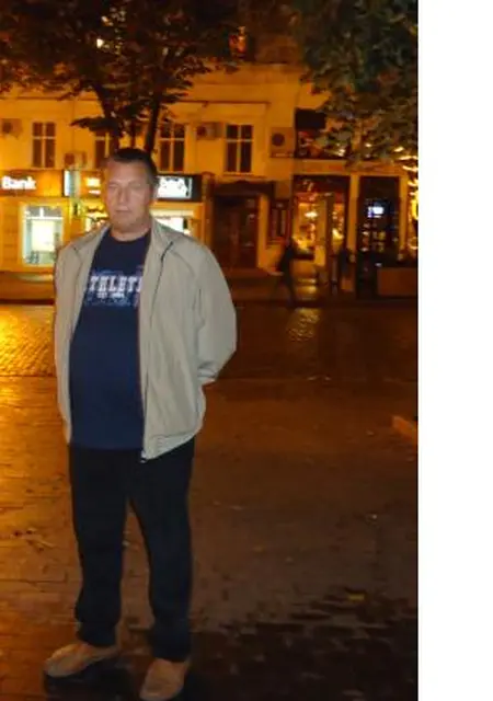 Я Александр, 60, из Новороссийска, ищу знакомства без обязательств