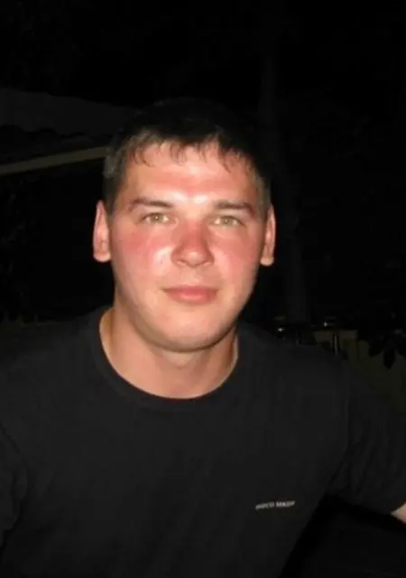 Максим из Перми, мне 43, познакомлюсь на одну ночь