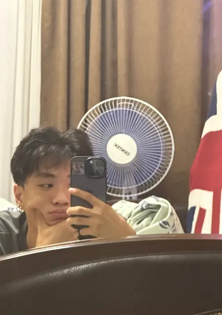 Родион из Уссурийска, ищу на сайте знакомства без обязательств