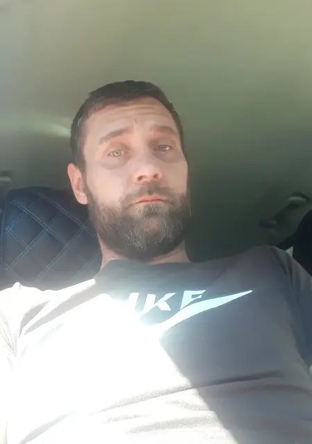 Я Александр, 44, из Белореченска, ищу знакомства без обязательств