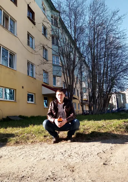 Денис из Мурманска, мне 42, познакомлюсь для постоянных отношений