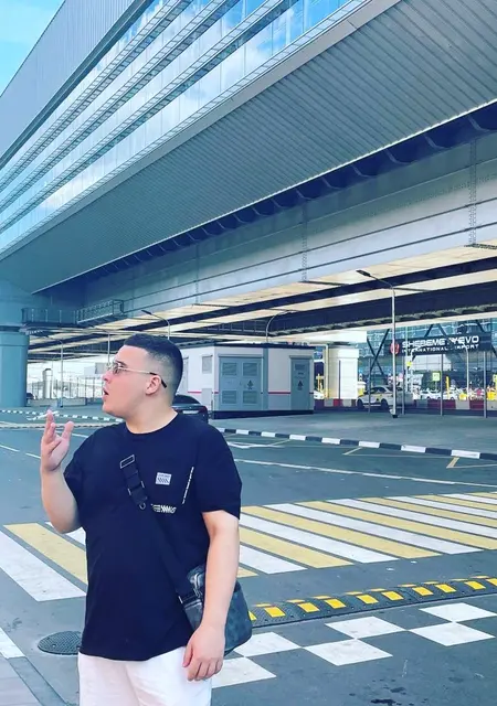 Артем из Апрелевки, мне 26, познакомлюсь для дружбы