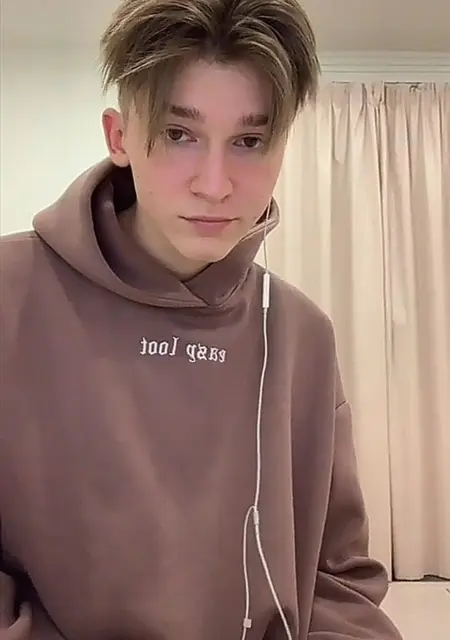 Rrx из Верхней Пышмы, ищу на сайте общение