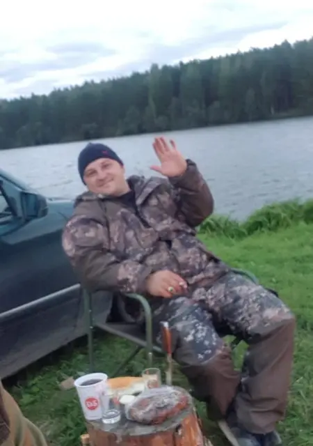 Железяка из Екатеринбурга, ищу на сайте дружбу