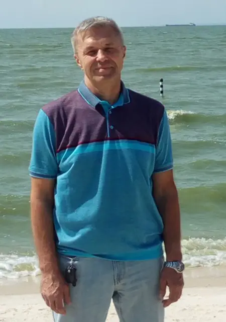 Я Александр, 59, знакомлюсь для постоянных отношений в Ростове-на-Дону