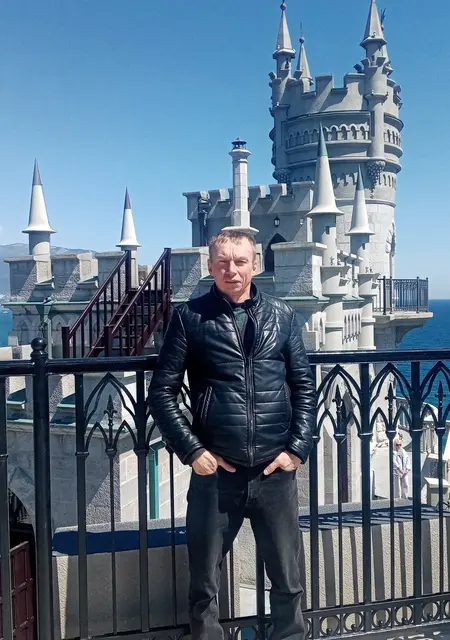 Я Дима, 45, знакомлюсь для постоянных отношений в Нижнекамске