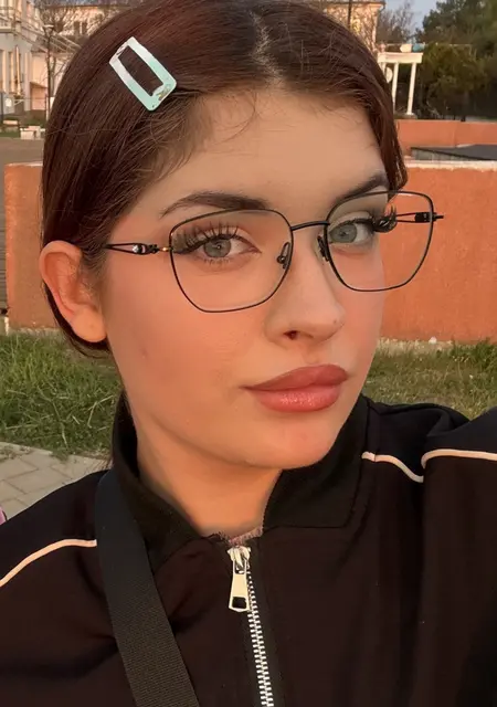 Я Марьяна, 25, из Краснодара, ищу знакомство для вирта
