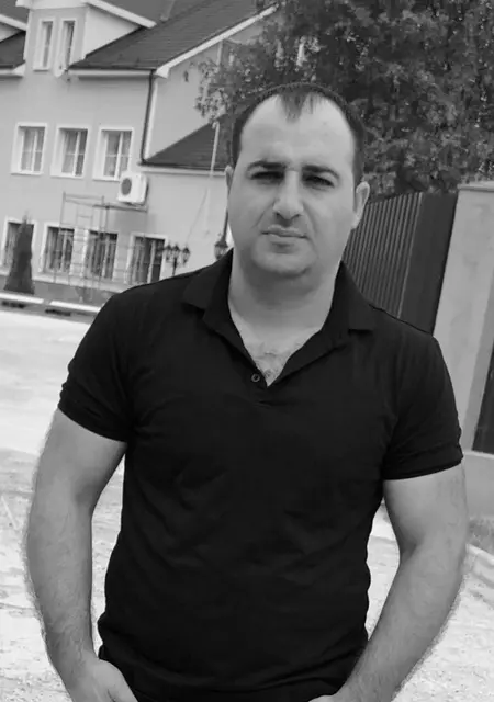 Арман из Твери, ищу на сайте знакомства на одну ночь