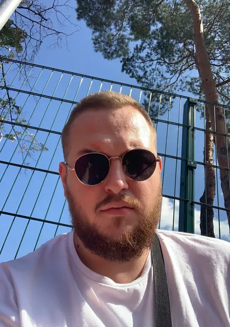 Я Denis, 28, знакомлюсь без обязательств в Калининграде
