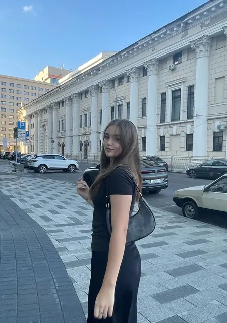 Ева из Воронежа, ищу на сайте знакомства на одну ночь