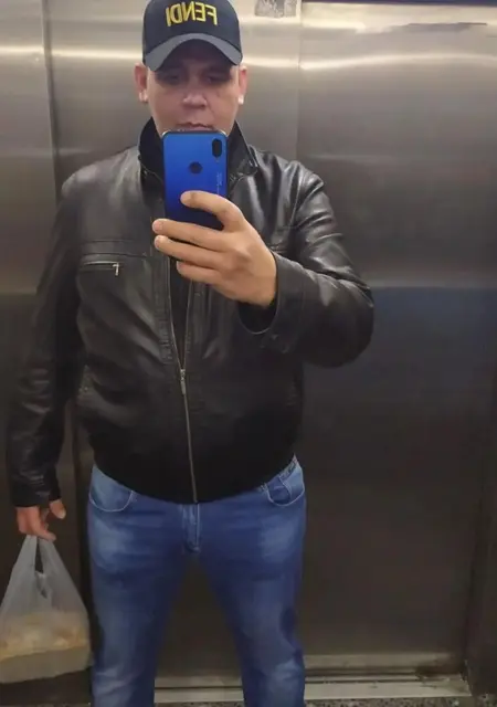 Николай из Кузнецка, мне 35, познакомлюсь без обязательств