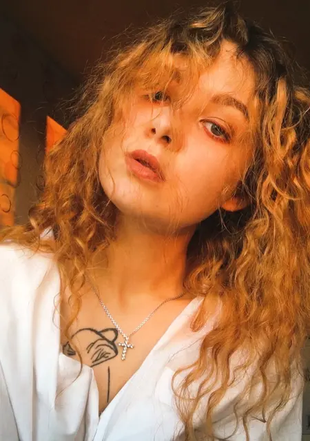 Я Наталья, 22, из Каменска-Уральского, ищу знакомство для совместных путешествий