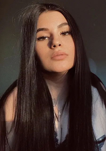 Катя из Витебска, мне 25, познакомлюсь для общения