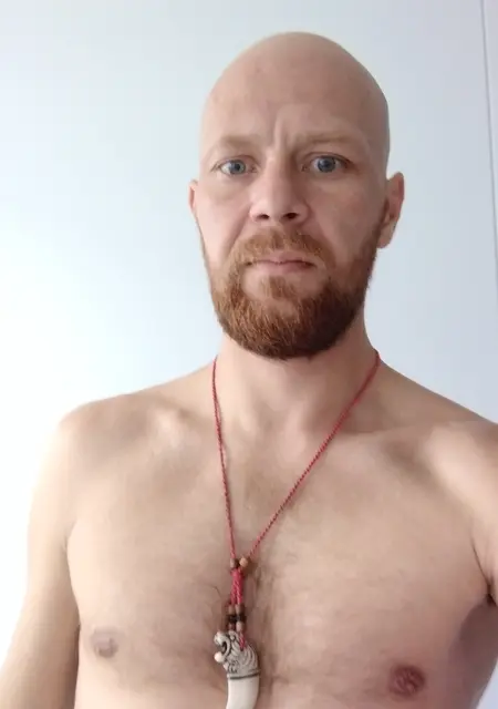 Я Странник, 41, из Красноярска, ищу знакомства без обязательств