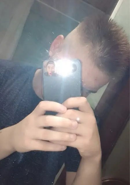 Андрей из Воронежа, мне 19, познакомлюсь для дружбы