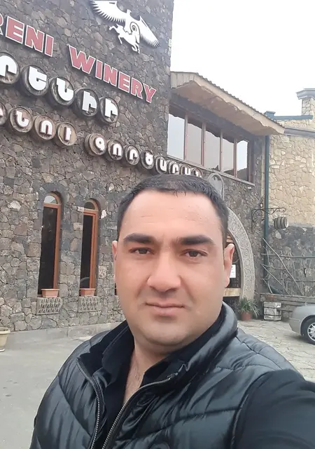 Влад из Тулы, мне 45, познакомлюсь без обязательств