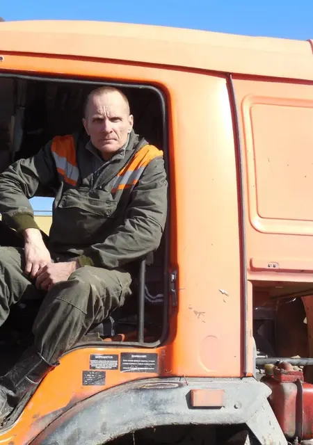 Павел из Нягани, ищу на сайте знакомства без обязательств