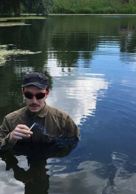 Я Женя, 57, из Артема, ищу знакомства без обязательств