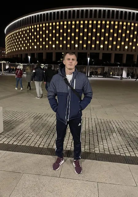 Victor из Персиановки, мне 27, познакомлюсь без обязательств