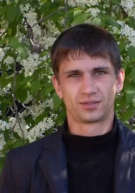 Я Геннадий, 50, знакомлюсь для постоянных отношений в Россоши