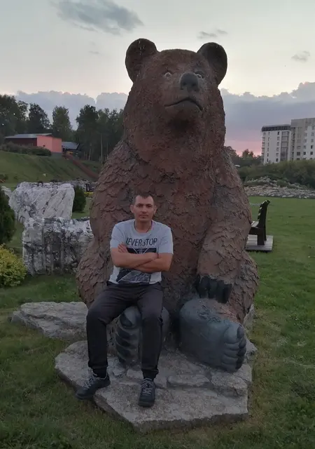 Я Андрей, 42, знакомлюсь на одну ночь в Новосибирске