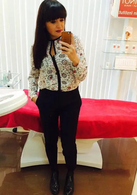 Кира из Воронежа, ищу на сайте знакомства на одну ночь