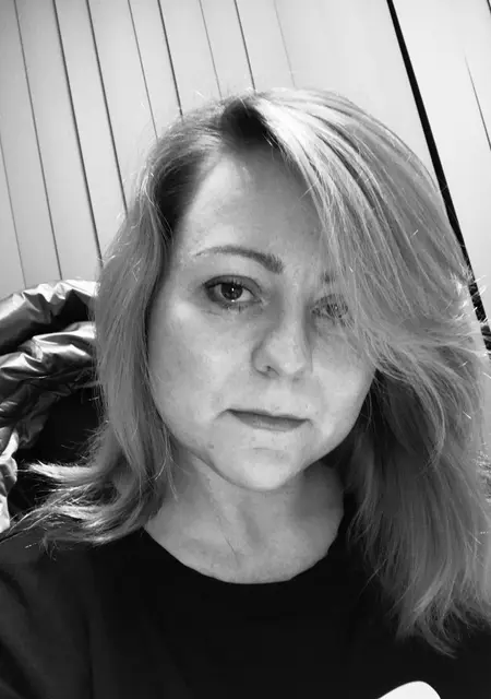 Я Эля, 42, знакомлюсь без обязательств в Санкт-Петербурге