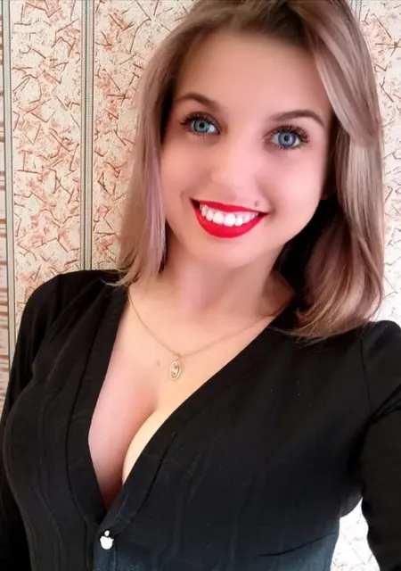 Я Анна, 27, знакомлюсь для приятного времяпровождения в Барнауле