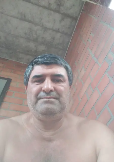 Михаил из Чалтыря, ищу на сайте знакомства на одну ночь