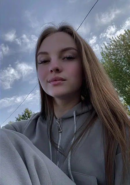 Ксюша из Екатеринбурга, ищу на сайте дружбу