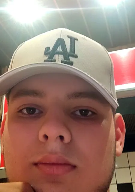 Никита из Каширы, мне 25, познакомлюсь на одну ночь